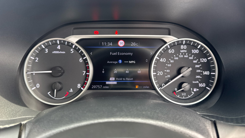 Nissan Juke 1.0 DiG-T 114 N-Connecta 5dr Petrol Hatchback